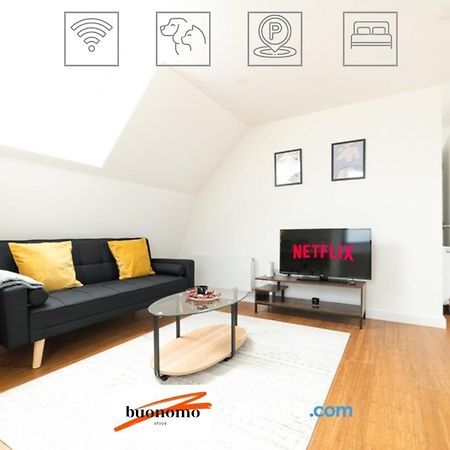 Two Bedroom Apartment At Buonomo Stays Short Lets & Serviced Accommodation لندن المظهر الخارجي الصورة