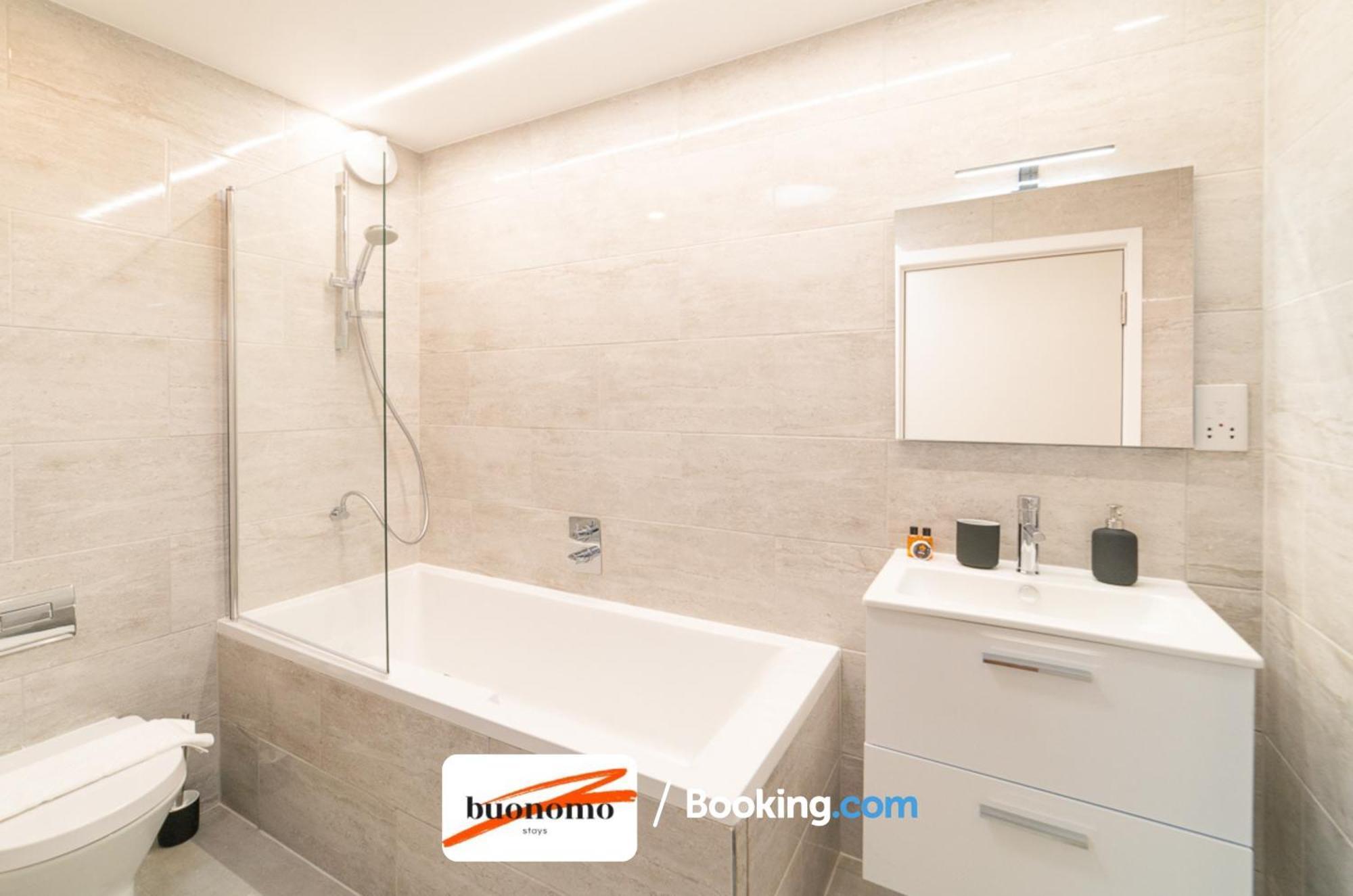 Two Bedroom Apartment At Buonomo Stays Short Lets & Serviced Accommodation لندن المظهر الخارجي الصورة