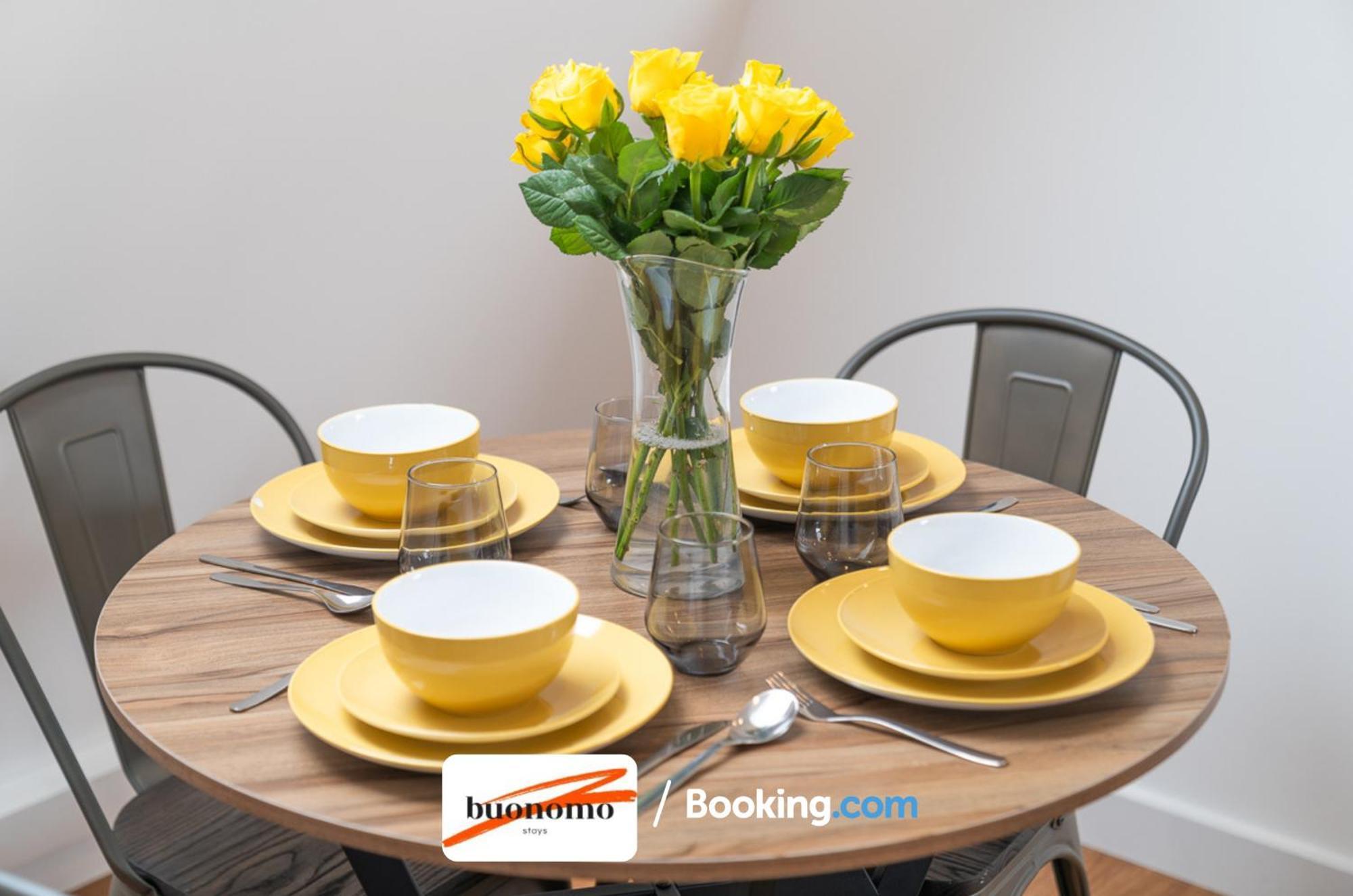 Two Bedroom Apartment At Buonomo Stays Short Lets & Serviced Accommodation لندن المظهر الخارجي الصورة